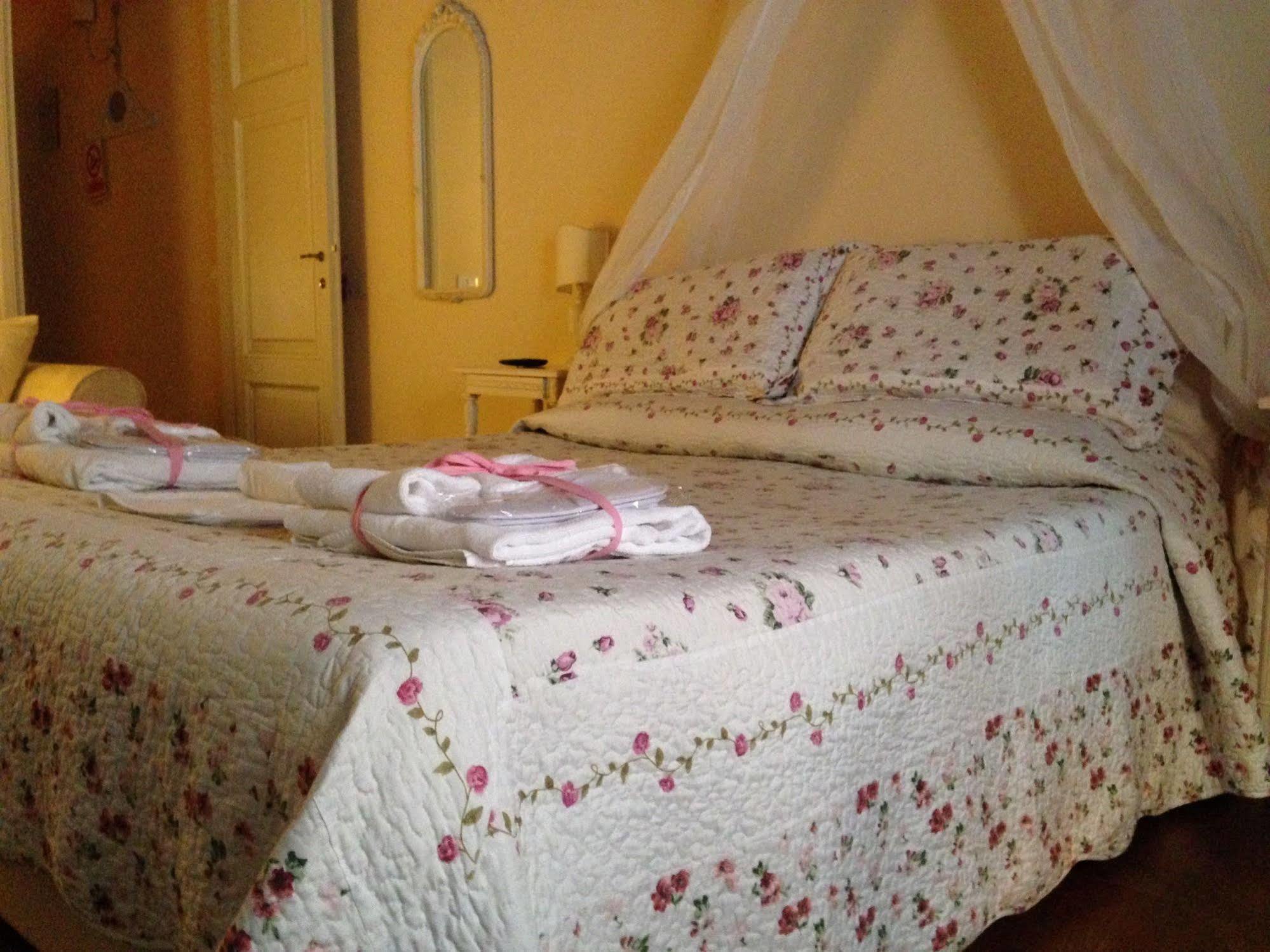 لوكا Guest Apartment Margherita المظهر الخارجي الصورة